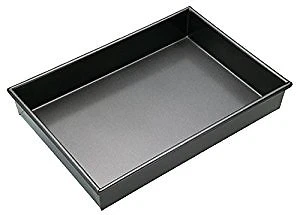 Large baking tins for cakes deals