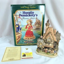 1993 David Winter Cottages "Horatio Pernickety's Amorous Intent" LE 1026/9990