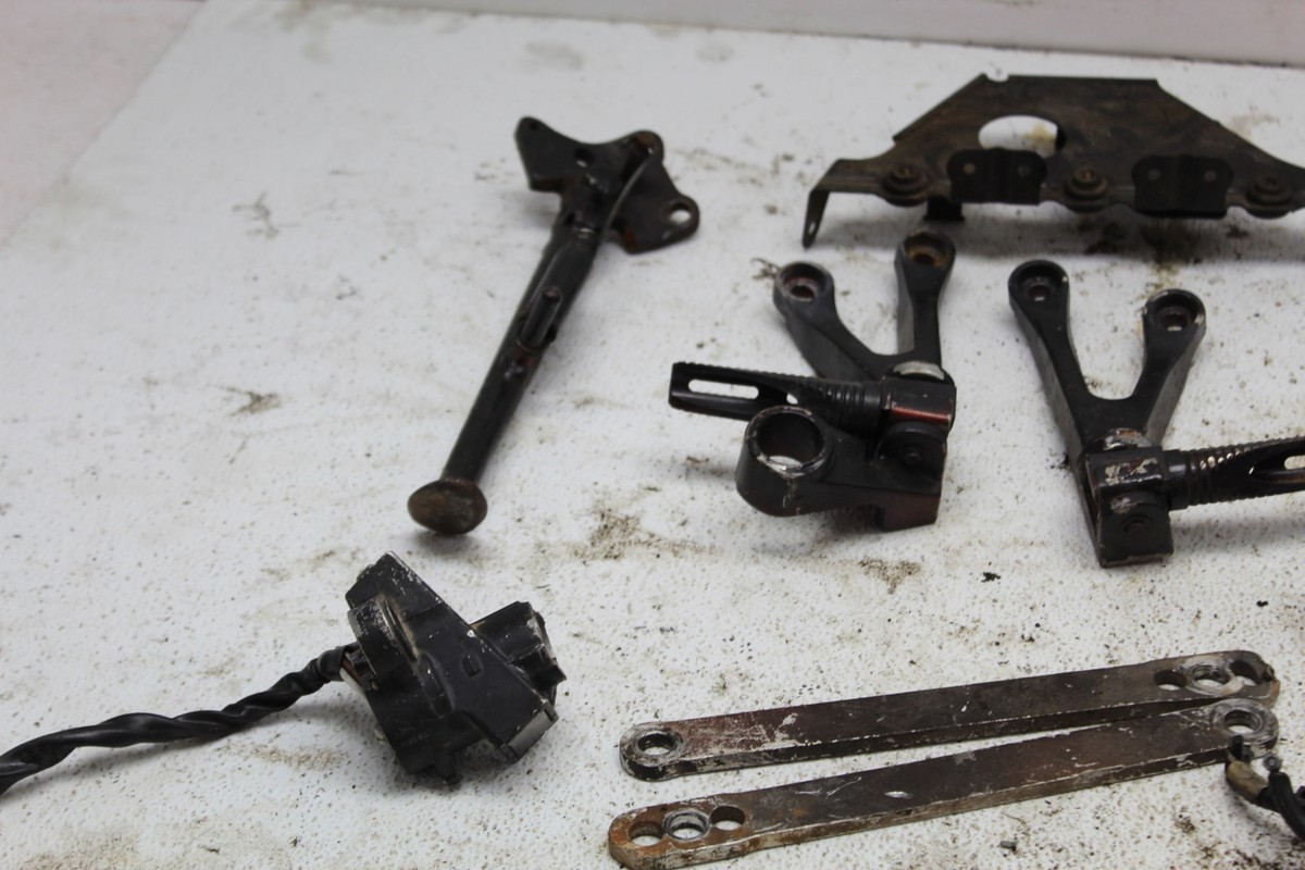 ☆☆☆ 98-99 KAWASAKI NINJA ZX6R PARTS AND HARDWARE LOT | eBay