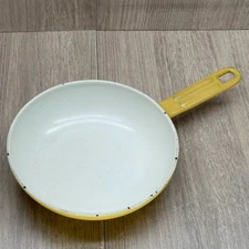 Vtg Descoware Skillet Saucepan Enameled Cast Iron Dishwasher Safe Round Yellow