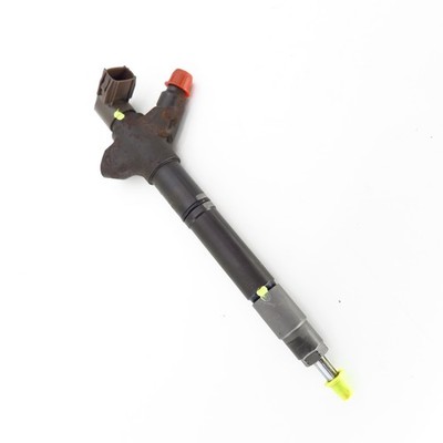 Injektor Toyota LAND CRUISER 200 J20 4.5 D-4D V8 01.12- 23670-51060 7