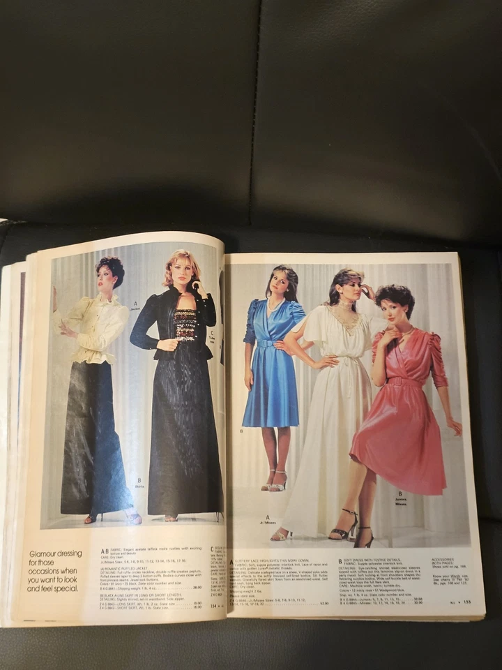 1982 Montgomery Ward Christmas Catalog MOTU Star Wars Smurfs Slot Cars  SEARS - Image 4 of 4