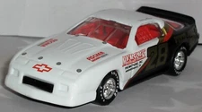 1/64 = LEGEND / DAVEY ALLISON / VINYL-TECH / 1987 CHEVY CAMARO Rubber Tire Car
