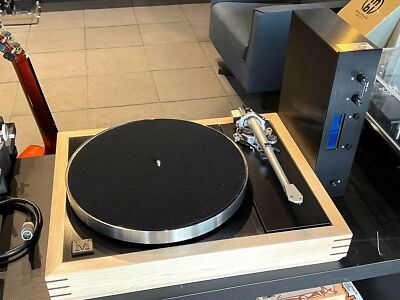 Linn LP12 Custom SkyFi Build with SME Tonearm and New Sumiko Songbird