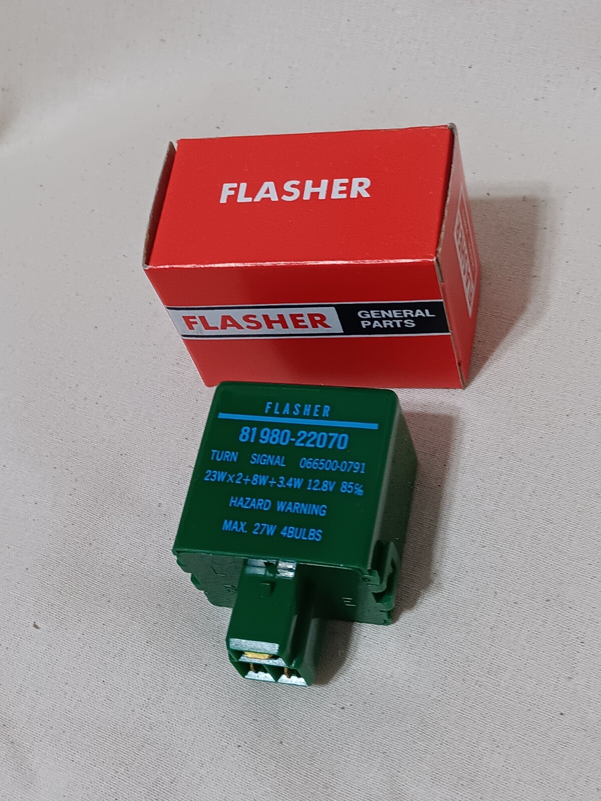 Turn Signal Flasher Relay 81-84 Fits For Toyota Pick Up Runner Land Cruiser Fj4