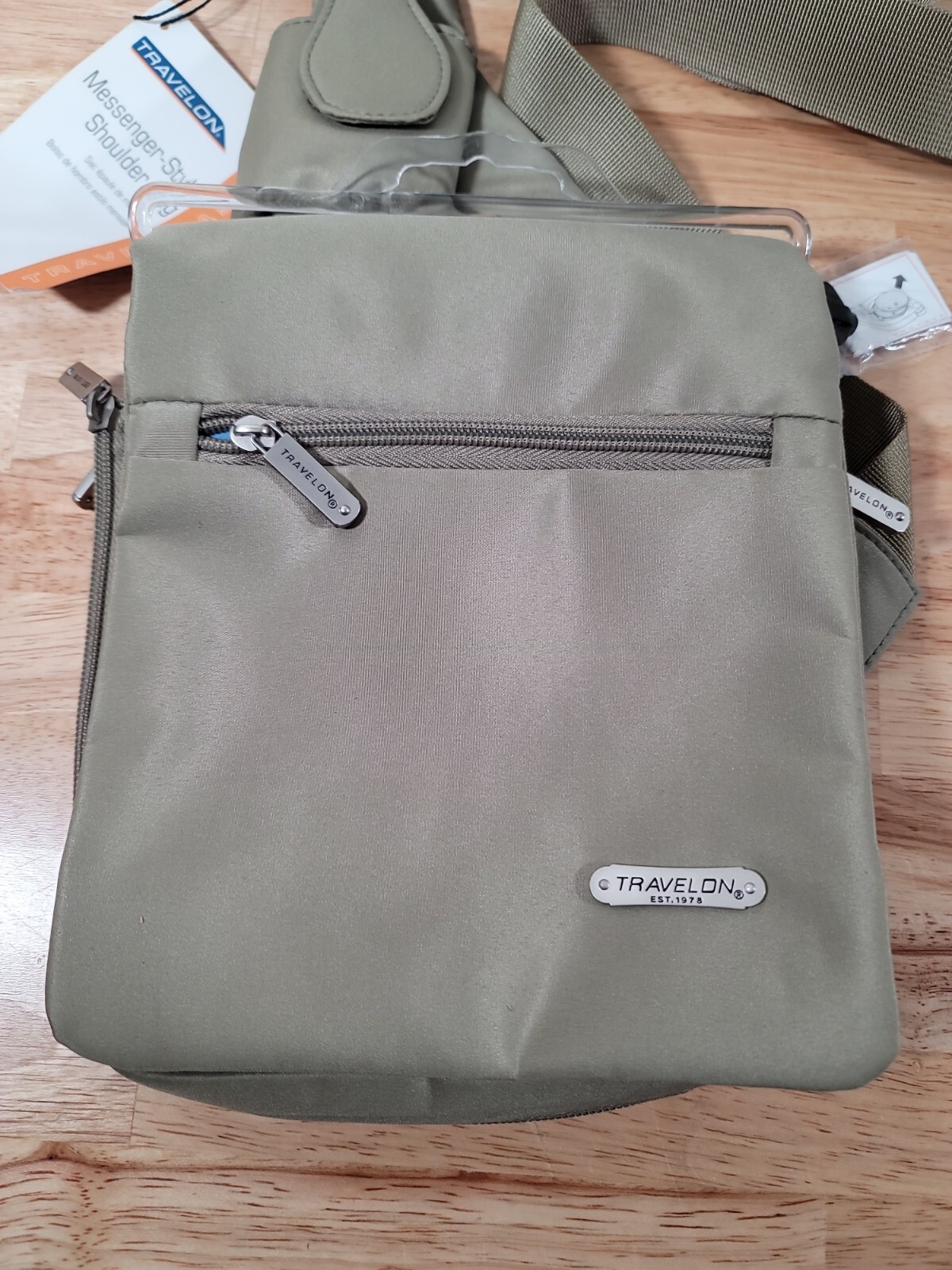 TRAVELON Women’s AntiTheft Classic Messenger Bag Olive/Green eBay