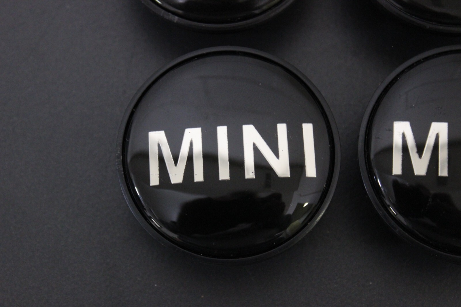 2002-2016 36131171069 R53 R56 R50 R52 R60 R55 MINI Cooper Logo Wheel Center Caps