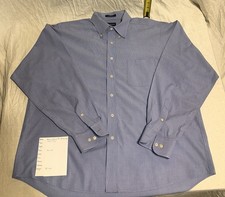 Chaps Men  s Button-Down Shirt   Classic Fit   17.5" Collar   M