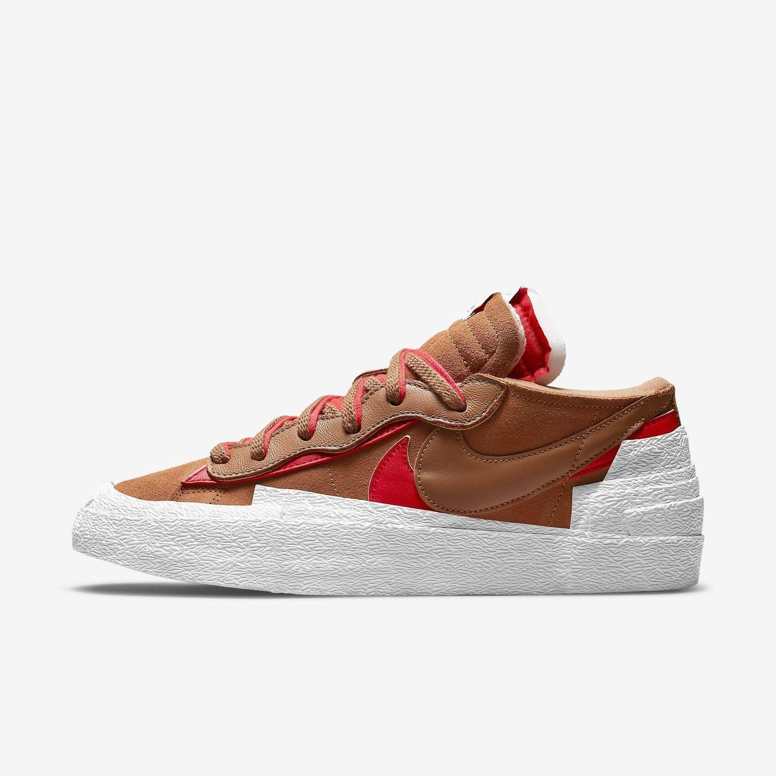 SACAI X NIKE (Uomo) Nike Blazer Low x Sacai 'British Tan' (2021) DD1877 200 Sneakers Adulto U