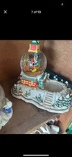 Disney Musical Snow Globe Christmas 1999 Mickey Mouse Donald Duck Goofy Lights 