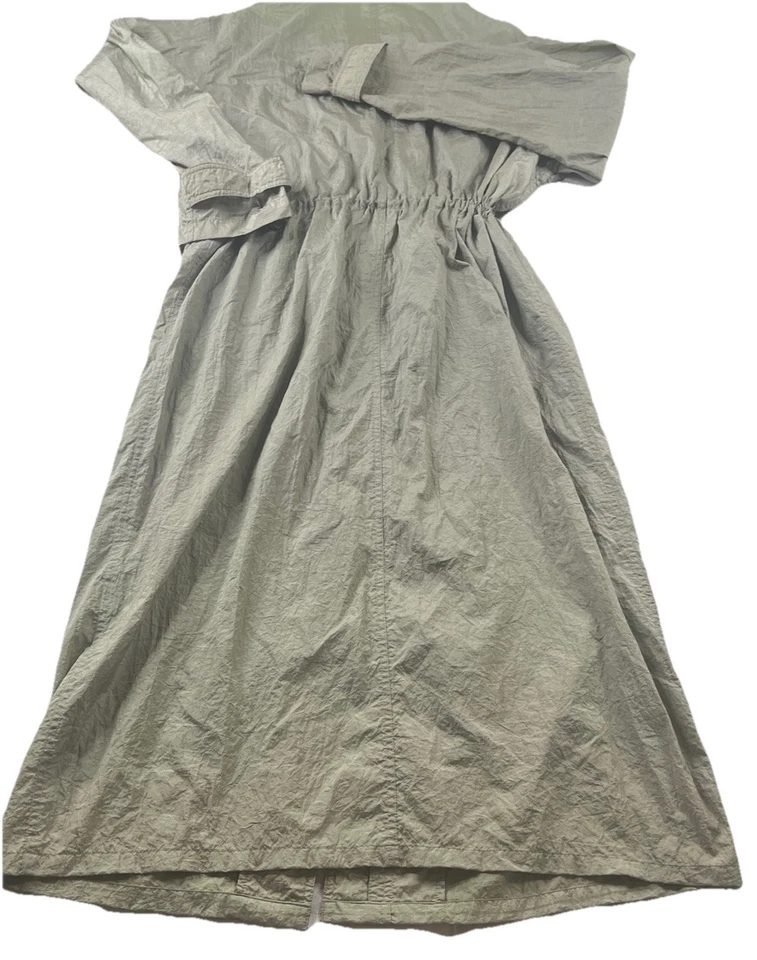 Chaqueta DKNY Plateada Verde Nylon Años 90 Estilo Pueblo Nueva York Cremallera Completa Resbaladiza Nylon M Foto 2 de 4