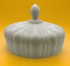 Vintage 1936-1940 Anchor Hocking OLD CAFÉ White Milk Glass🤍Covered Candy Dish