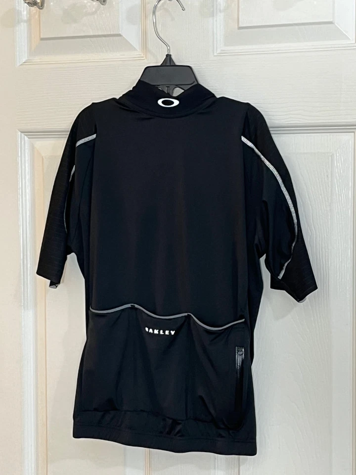 Jersey de ciclismo Oakley para jóvenes Race Fit niños S negro bolsillos reflectantes hecho en habitación Foto 2 de 4