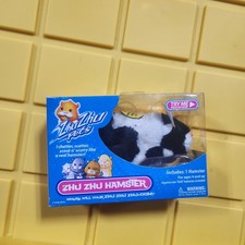 Zhu Zhu Pets Hamster Black and White WINKIE By Cepia 2008 NEW SEALED I J13