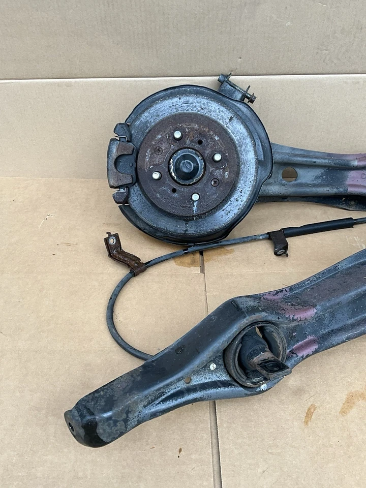 92-00 Honda Civic 94-01 Acura Integra Rear Disc Brake Trailing Arm OEM Set - Image 2 of 4