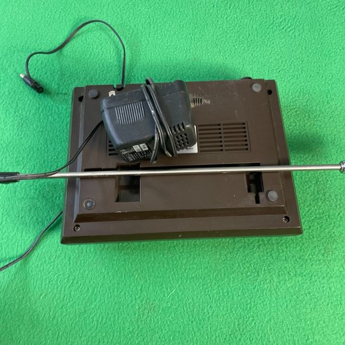 Uniden Bearcat BC-140 10-Channel Radio Scanner with Power Adapter - Black - Picture 12 of 13