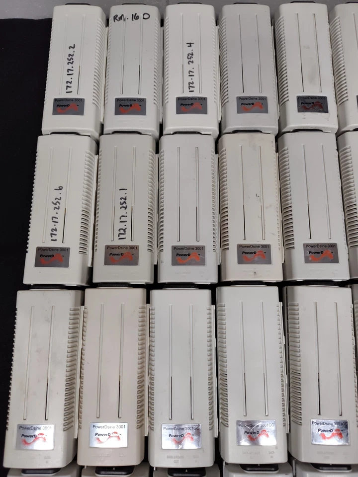 Mixed Lot of 55 PowerDsine PoE Injectors 3001GC (29), 3001 (22) & 3001G (4) - Image 2 of 4