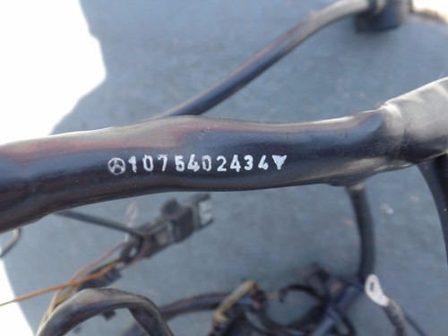 MERCEDES W107 ARNÉS 560 sl 560sl 107 cable eléctrico 1075402434 cable motor de CA - Imagen 2 de 9
