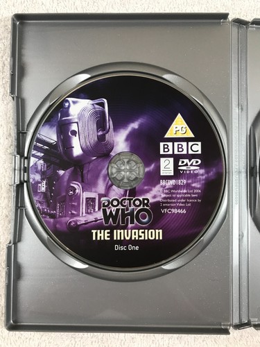 Doctor Who: The Invasion - DVD (2006) PAL - R2+4 - Patrick Troughton - BBC - Picture 4 of 5