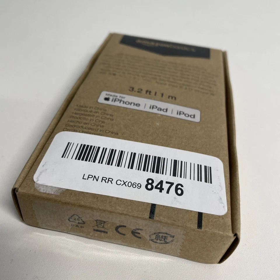 Amazon 3.2 foot USB Charging Sync Cable Compatible Apple iPod/iPhone 4s/4/3GS - Image 3 of 4