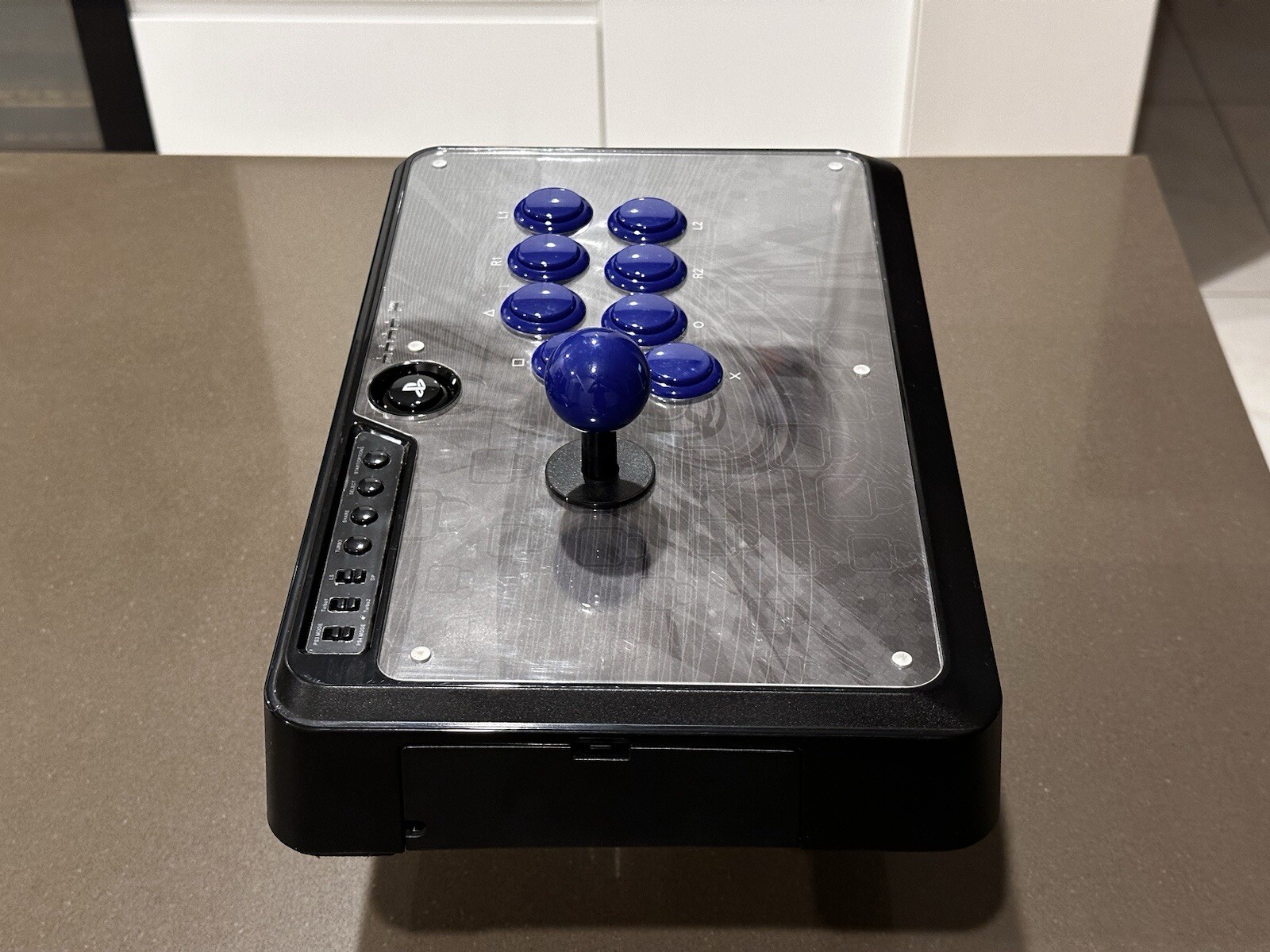 Picture 4 of 6