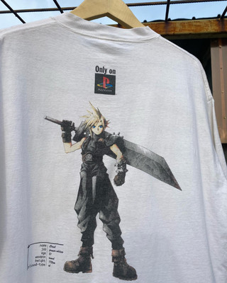 90s Final Fantasy 7 クラウド ヴィンテージ Tシャツ Cloud Strife Final Fantasy VII 1997 PS1 Game Tee, 90s