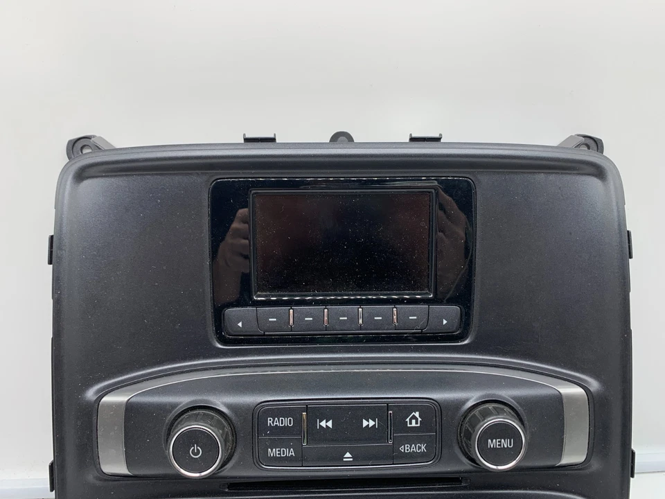 2014-2015 Chevrolet Silverado 1500 Radio CD Control Panel OEM C03B57008 - Image 2 of 4