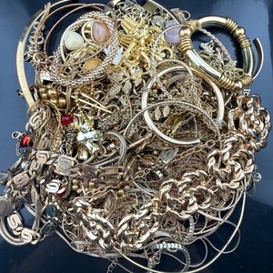 2.5 lbs Gold Tone Jewelry Craft Lot Scrap Repurpose Mixed Vintage Modern