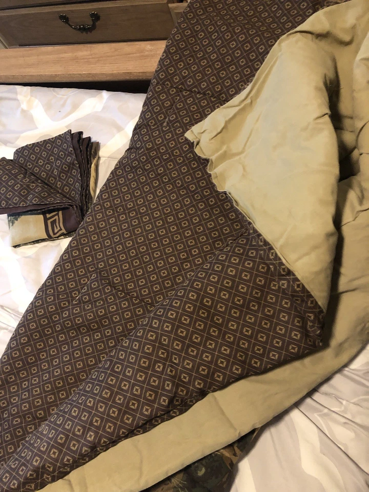 Edredón estampado ciervo marrón y crema Foto 3 de 4