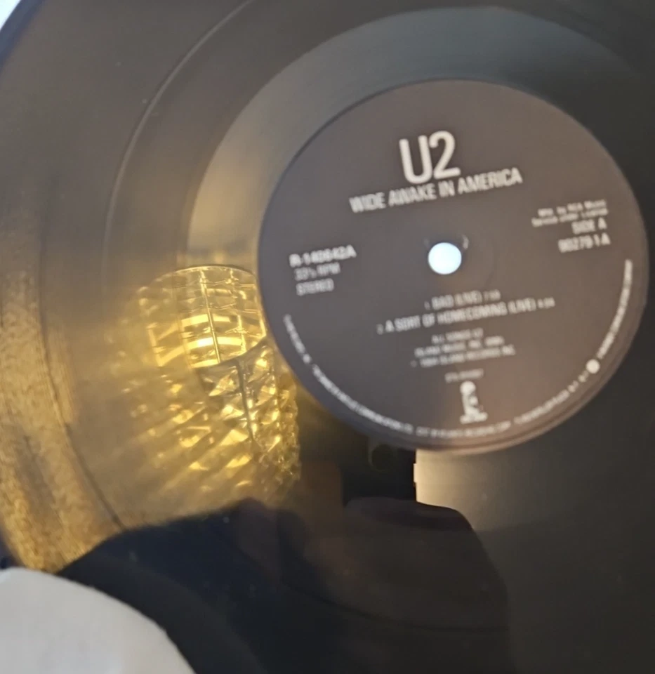 U2 - Wide Awake In America - 1985 Island Records Rock Vinyl EP Record Album - Image 4 of 4