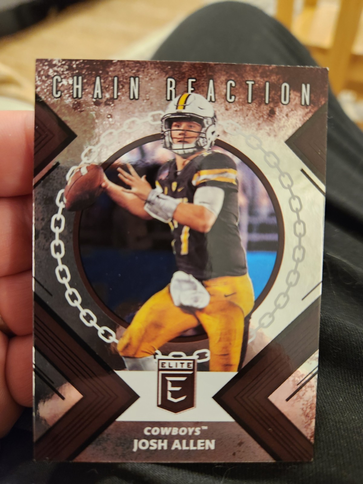 Josh Allen 2018 Elite Draft Picks Chain Reaction Wyoming/Buffalo Bills RC (F)