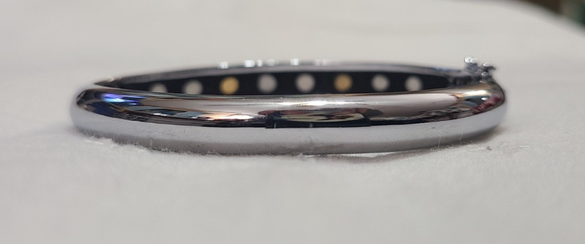 Nikken Bella Passione 24K Plated Magnetic Venezia Swirl Bangle Bracelet NWOT