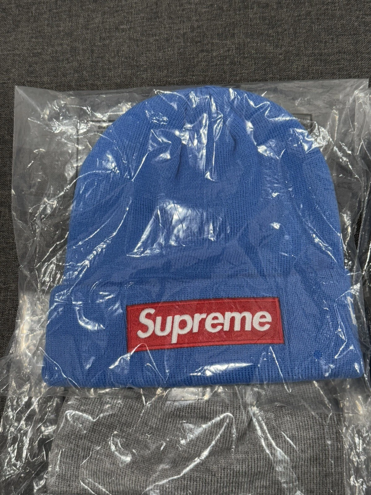 Bonnet Supreme New Era boîte logo FW22 bleu