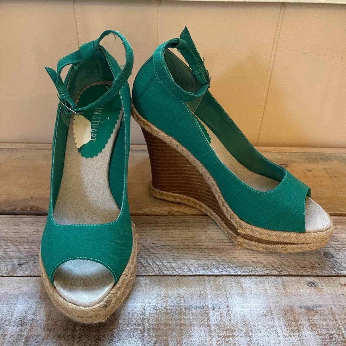 Emerald green top wedge sandals