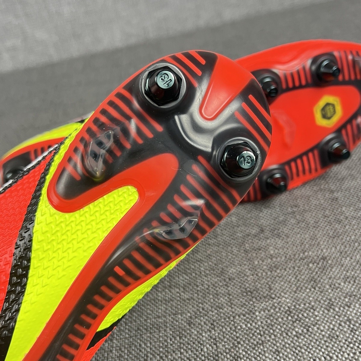 Nike Phantom GT2 Elite SG-Pro AC White Bright Crimson Sz Nike Phantom GT2 Elite SG-Pro AC White Bright Crimson Sz