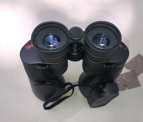 Used Celestron SkyMaster 15x70mm Binocular - Black - Picture 5 of 7