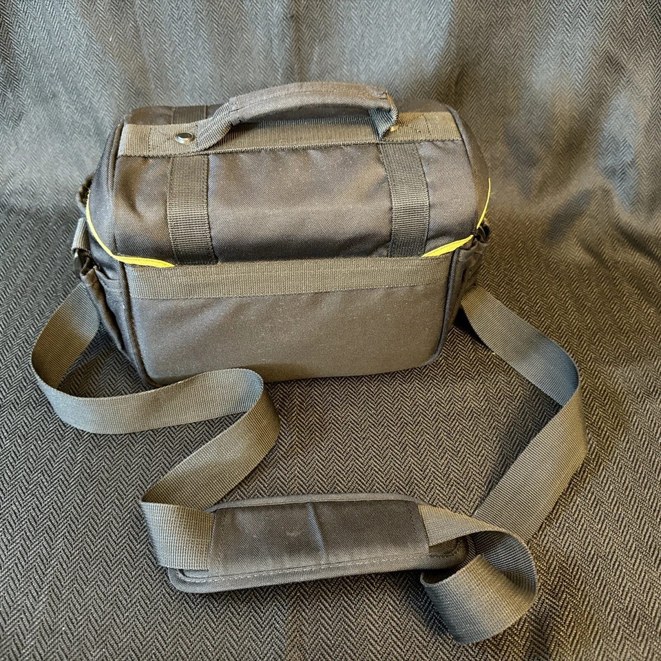 Estuche de Transporte para Cámara Bolsa Nikon Negro Acolchado DSLR Usado Sin Espejo Ajustable Foto 3 de 4