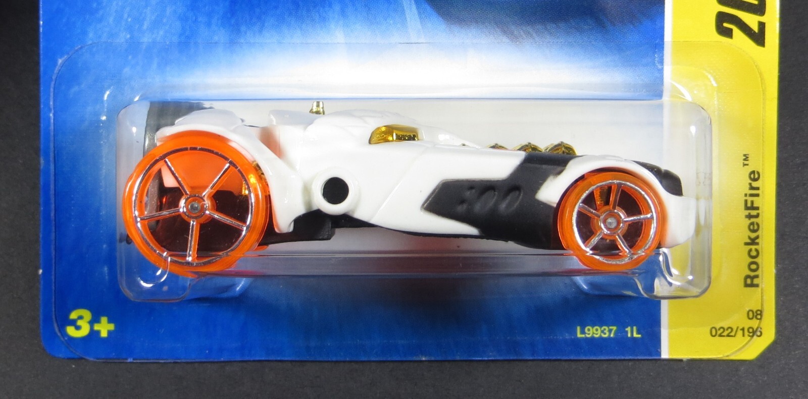 2008  Hot Wheels   White   ROCKETFIRE     New Models #022   HW86-010625