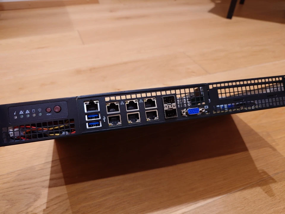 Supermicro 5019D-FN8TP Mainboard X11SDV-8C-TP8F 32GB DDR4 Intel Xeon D-2146NT 1U - Bild 4 von 4