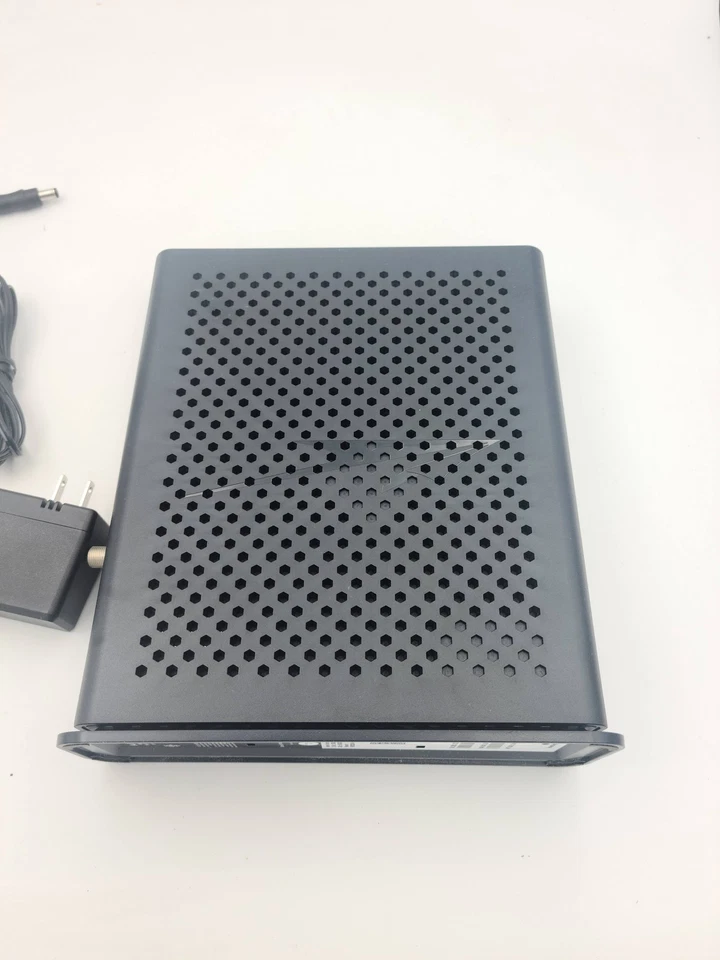 ARRIS SURFboard DOCSIS 3.1 SBG8300 Dual-Band Wi-Fi Router Refurbished - Image 4 of 4