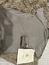 One Golden Thread,olive color ,comes with 2 ,Size L