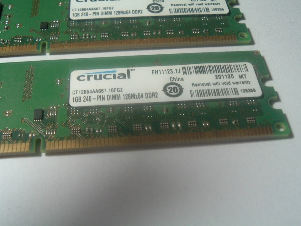 4 - Crucial PC2-5300 (DDR2-667) 1 GB UDIMM 667 MHz RAM Memory = 4GB TOTAL - Image 3 of 4