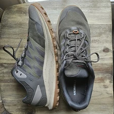 Merrell NOVA 3 Men's Trail Running Hiking Shoes Vibram Green Grey Sneaker Sz 13 