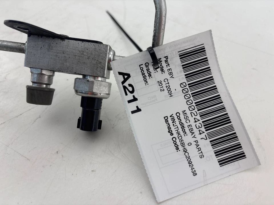 2011 - 2017 Lexus CT200H AC Air Conditioner Liquid Line Pipe OEM - Image 2 of 4