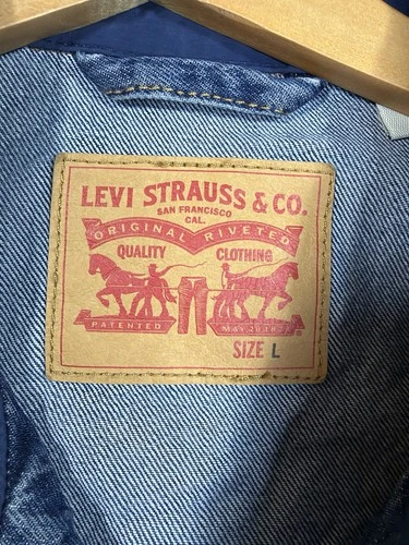 Levi Strauss & Co. Men’s Blue Denim Trucker Jacket Full Zip, Pockets L image 4