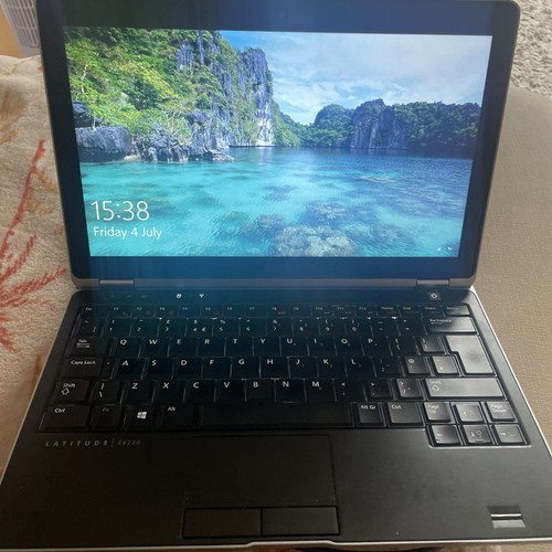 Dell Latitude E6230 12.5" Core i3 4GB LAPTOP 230gb HDD WINDOWS 10 pro