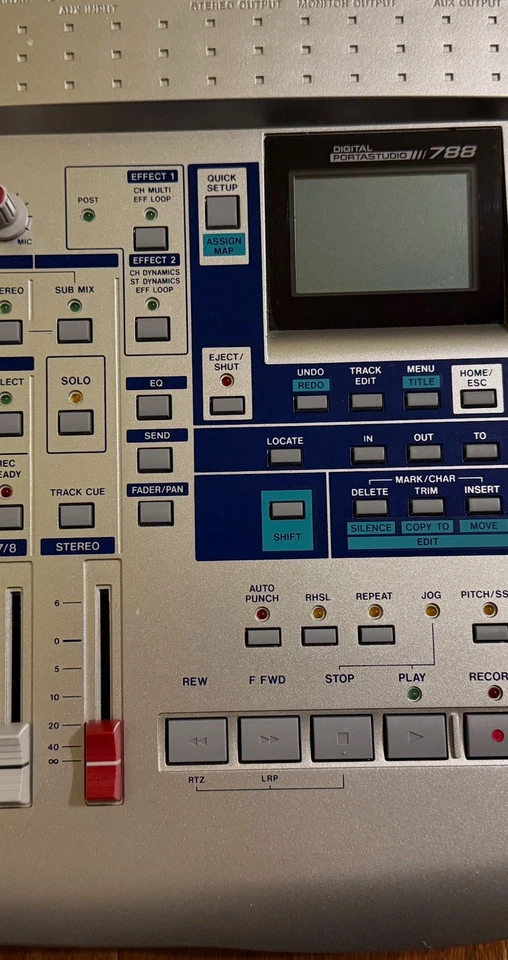 TASCAM 788 Pro Audio 8-Track Digital Recorder Portastudio - Image 2 of 4