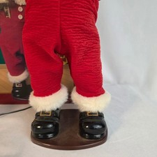 Musical Dancing Santa In Santa Figures (1946-1990) for sale | eBay