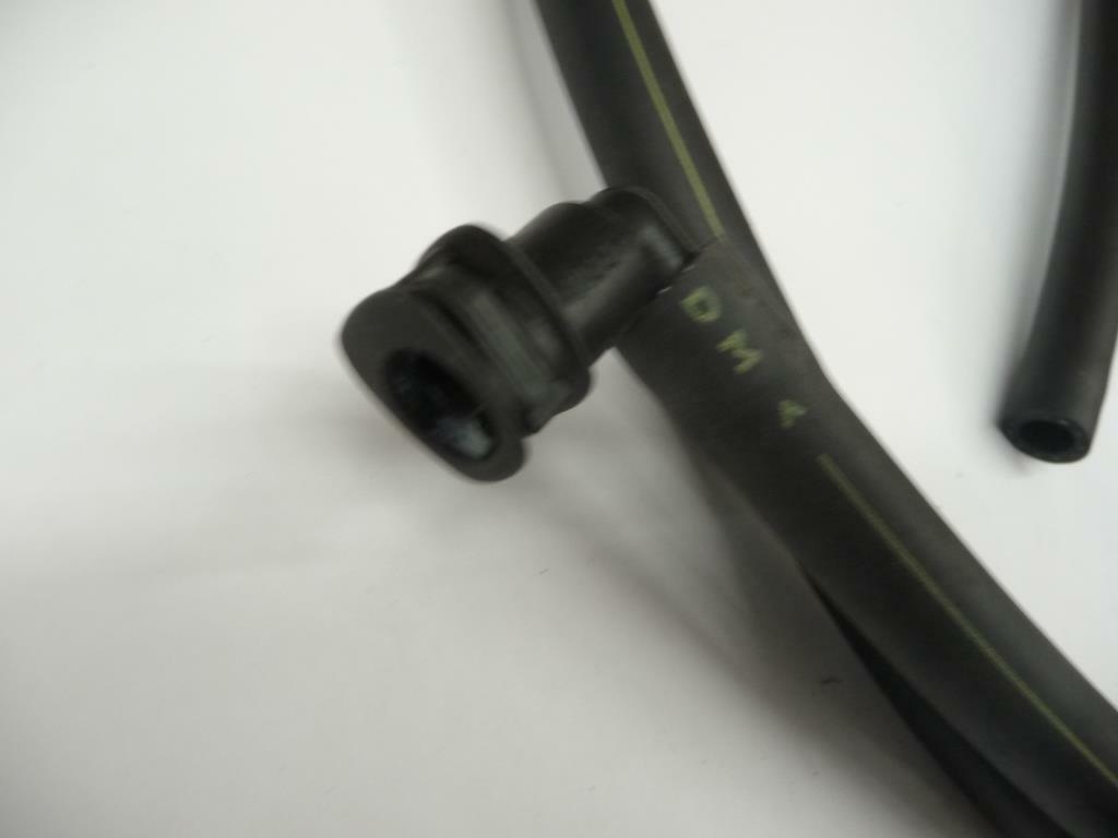 2003-2007 Maserati Quattroporte Headlamp/Headlight Washer Hose 67724900 OEM A1