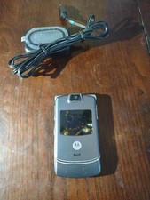 Motorola RAZR - silver  Unlocked Cellular Phone-RARE VINTAGE-SHIPS N 24 HOURS